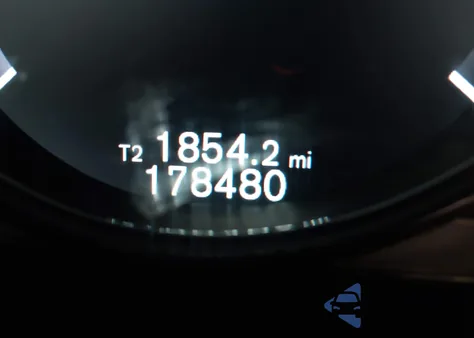 2016 Volvo Xc60 T5 Premier z USA, uszkodzony, nr VIN YV4612RK7G2781571